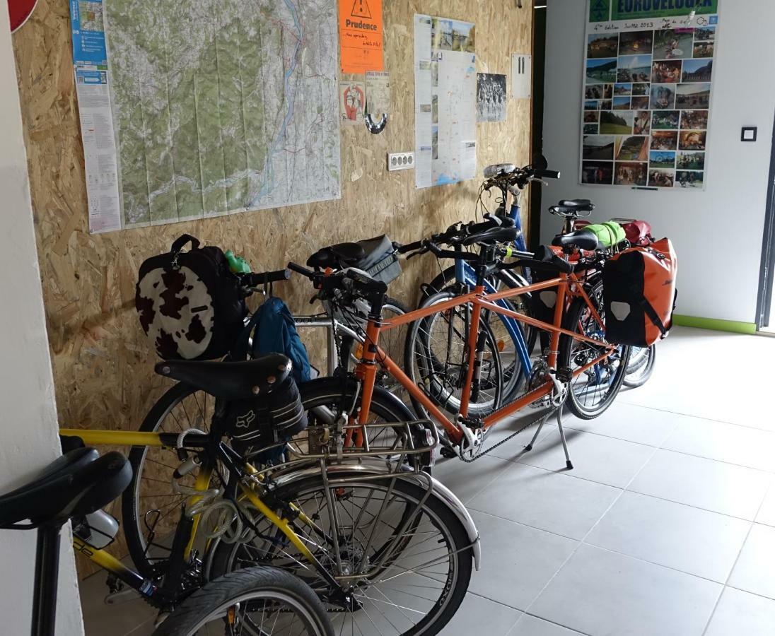 Velo Gite Valence วาลองซ์ ภายนอก รูปภาพ